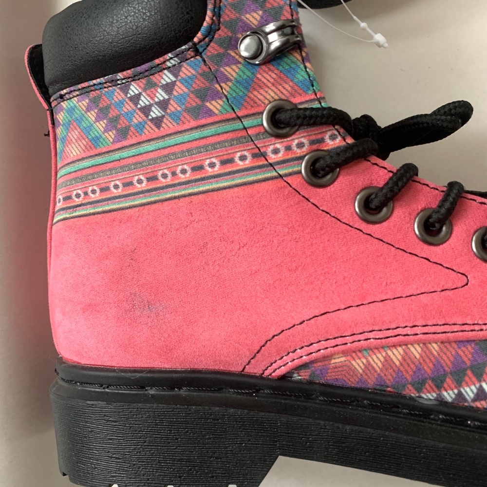 SOLD YES WE VIBE unisex vegan boots shoes Wom 8 - Picture 5 of 6